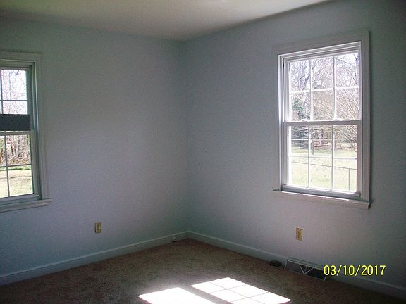 3rd image of 2040 Corinth Dr