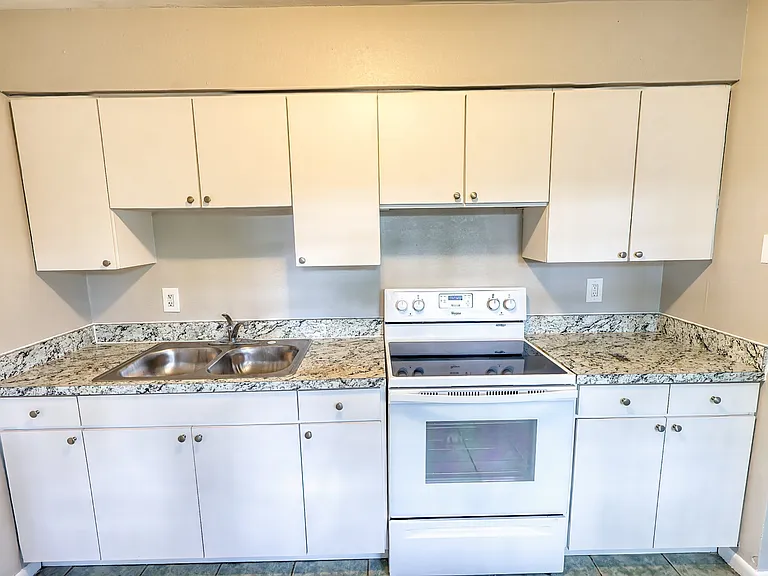 2914 E 26th Ave #B — Photo 10