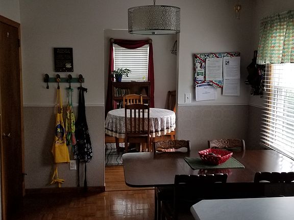 Dining Room/Breakfast Area