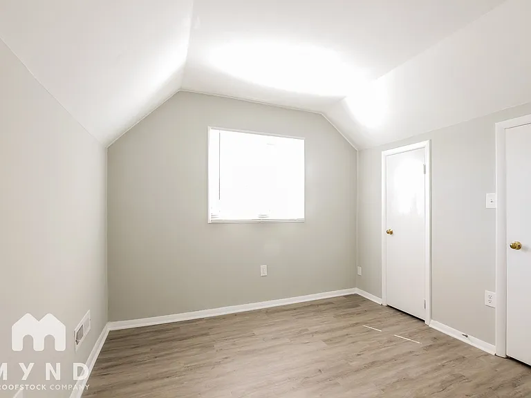 8401 Clear Meadow Ln — Photo 14