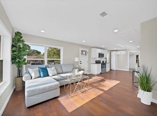 5500 Dartmouth Ave, River Oaks, TX 76114