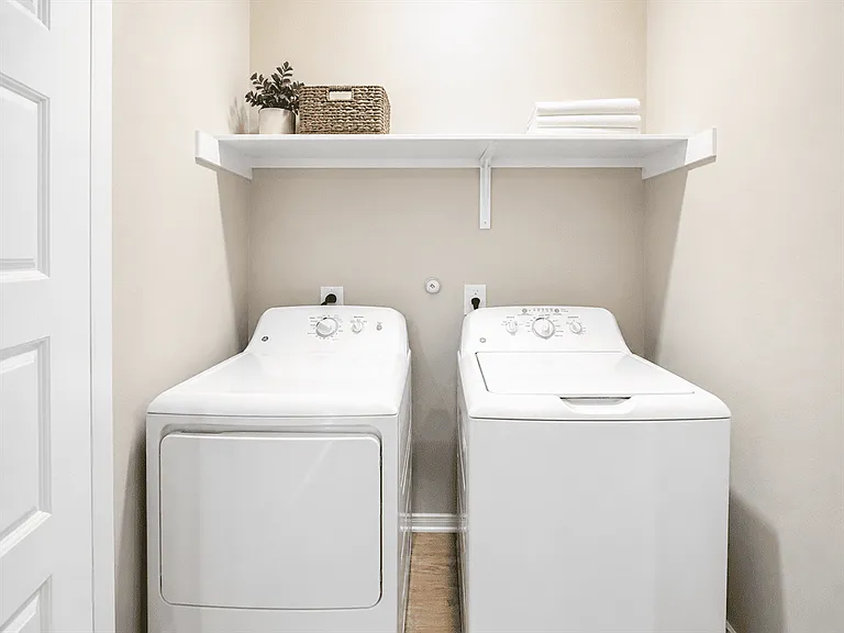 7149 Magnolia Crk #201 — Photo 20