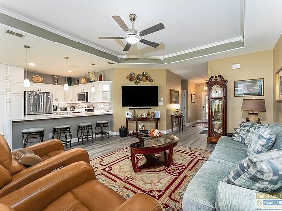 2nd image of 26 Torrey Pines Rd