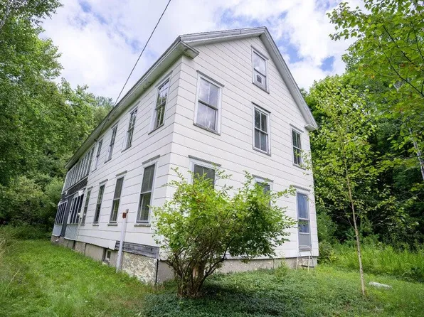 62 N Main Street, Mechanic Falls, ME 04256