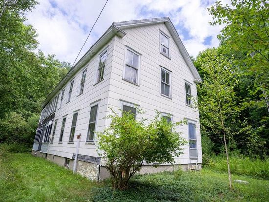 62 N Main Street, Mechanic Falls, ME 04256