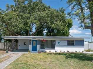 8594 Robin Rd, Seminole, FL 33777