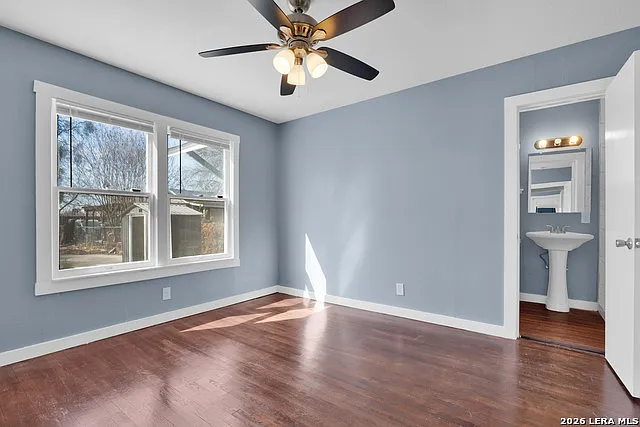 120 Bank St — Photo 11