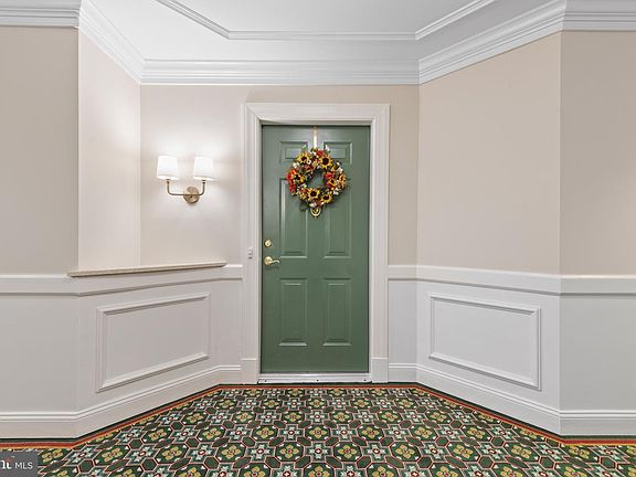 3rd image of 12240 Roundwood Rd Unit 704