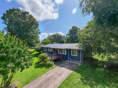 801 Black Hill Rd, Bryson City, NC, 28713