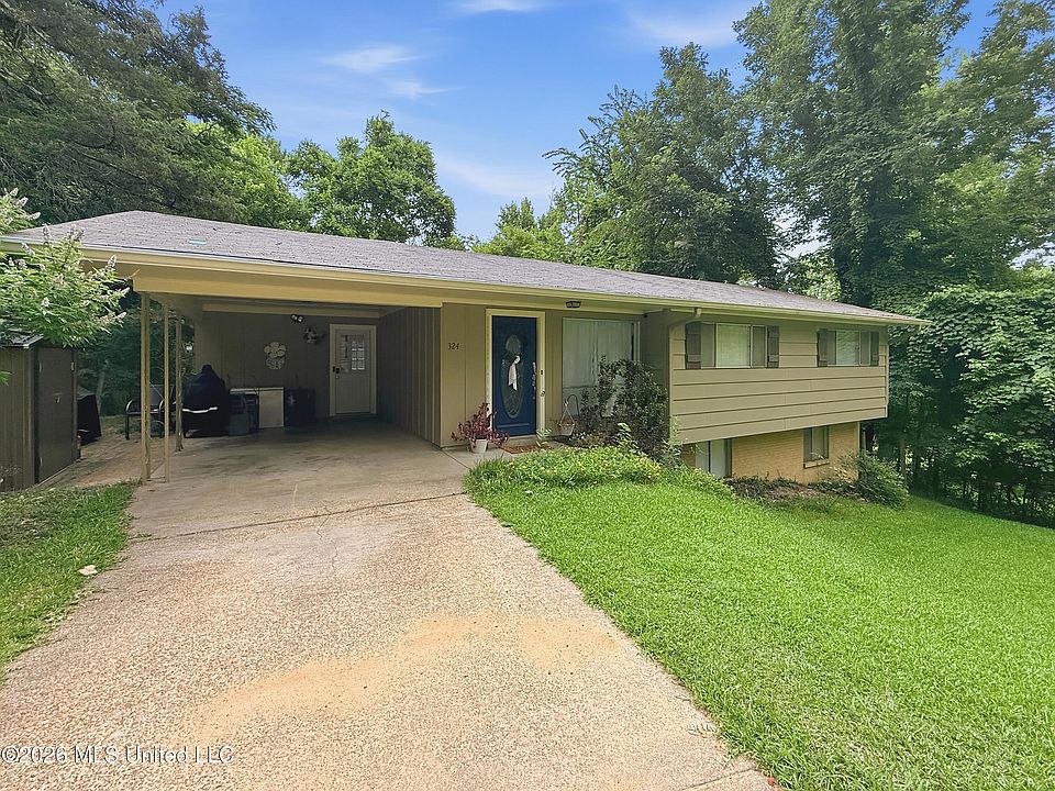 1st image of 324 Starlite Dr