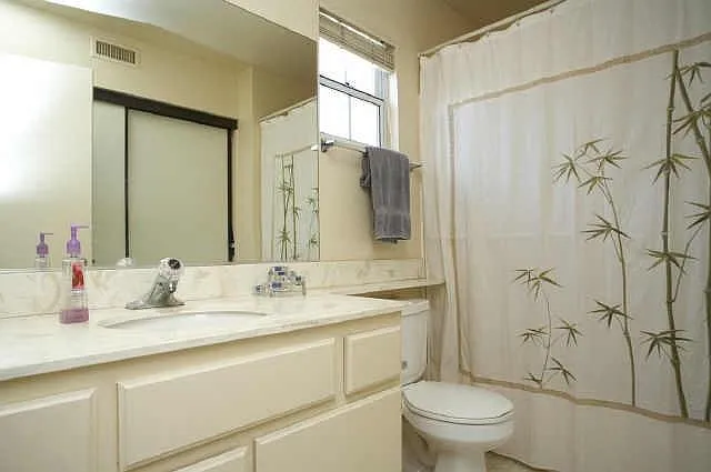 Second Full Bathroom