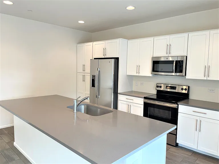 9450 N Andrina Dr — Photo 11