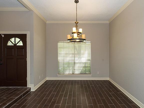 2nd image of 6897 Rosewood Dr