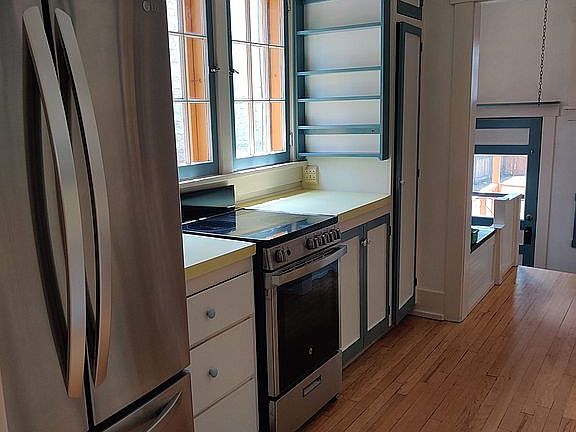 Kitchen South