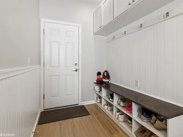 3304 Rollingridge Rd — Photo 21