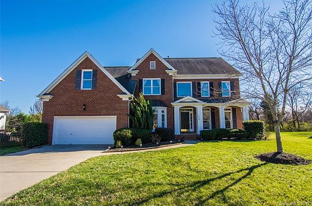 1st image of 115 Andover Pl