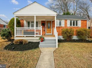 4403 Bayne St, Rockville, MD 20853