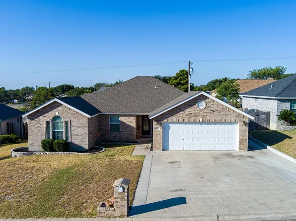 110 Shawnee Trl, Del Rio, TX 78840