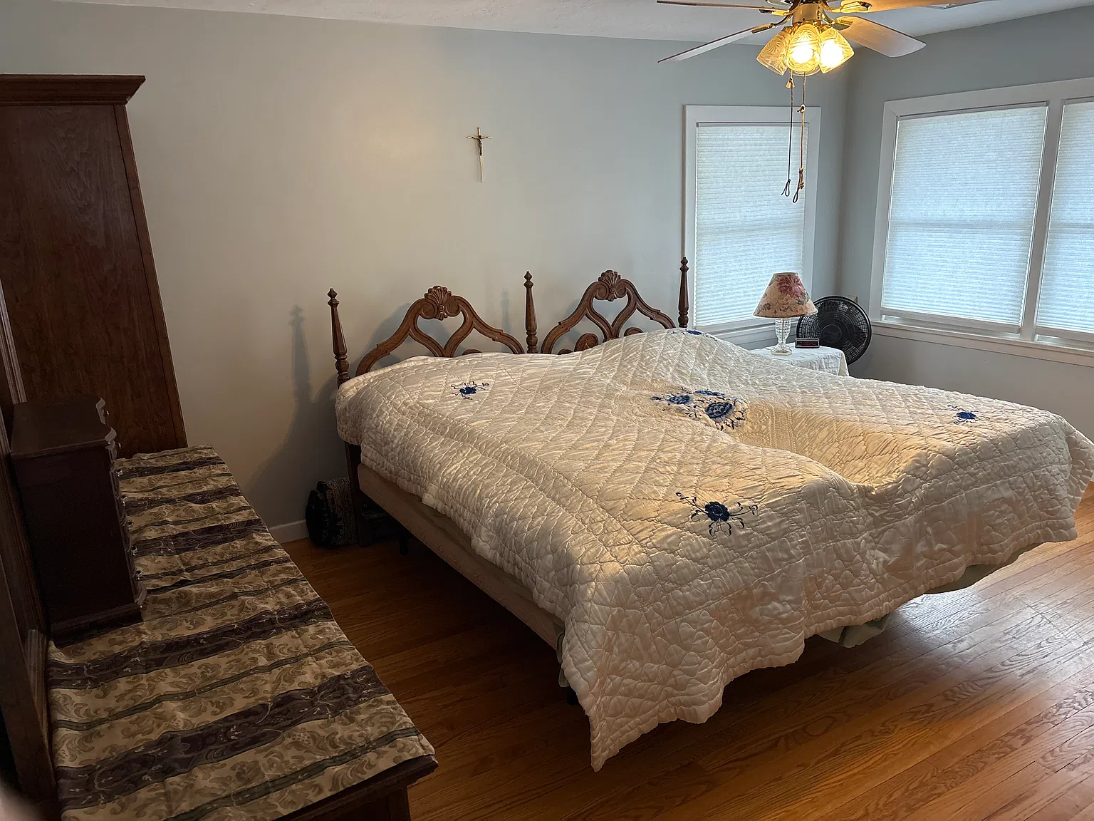 1 bed, 3300 sqft, $1,500 — Photo 4