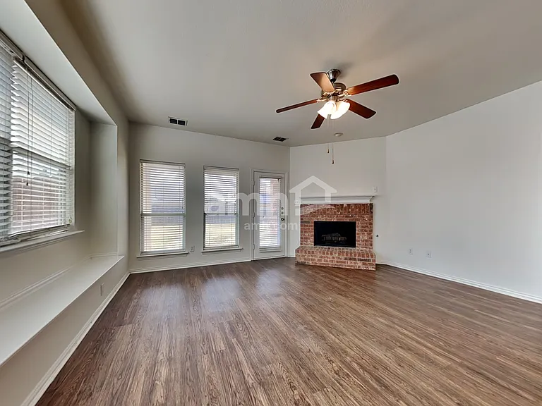 2709 Evening Mist Dr — Photo 5