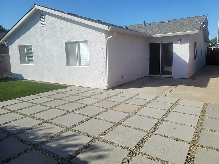 6054 Preakness Dr — Photo 16