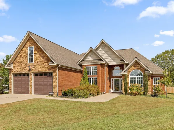 8789 Allie Dan Ct, Ooltewah, TN 37363