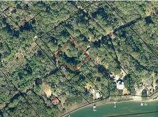 7720 Ironwood Ln, Edisto Island, SC 29438