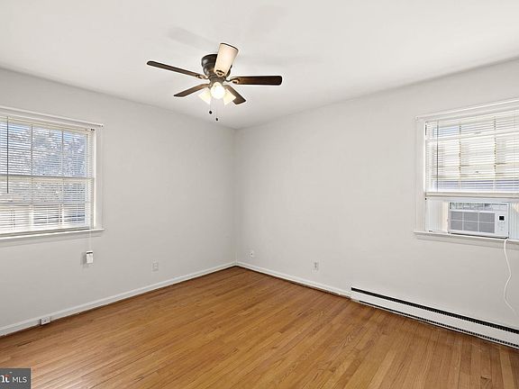 5th image of 1145 Bernstein Rd