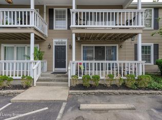 410 Mockingbird Valley Rd APT 10, Louisville, KY 40207