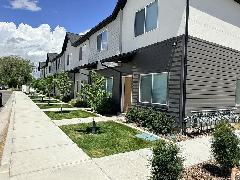 172 N 400 W #7 — Photo 20
