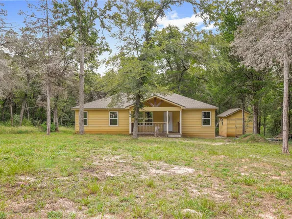 315 Evergreen Ln, Caldwell, TX 77836
