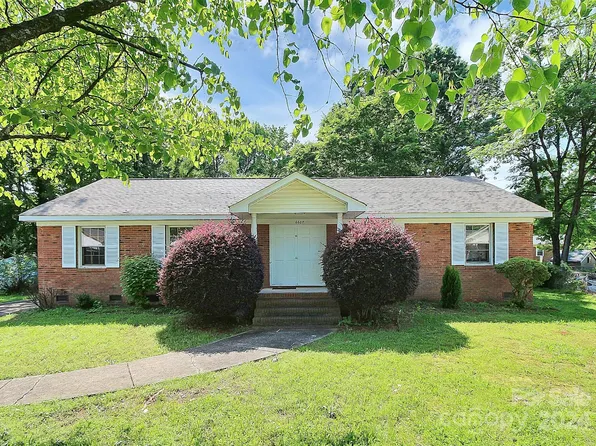 6607 Crab Orchard Ct, Charlotte, NC 28212