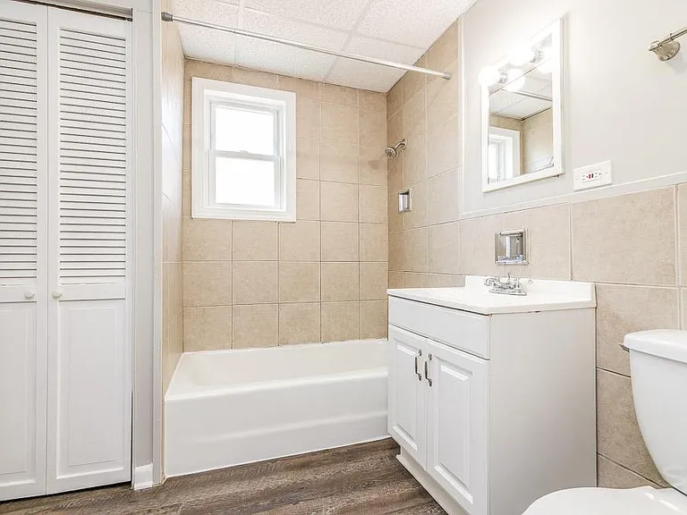 13250 S Carondolet Ave #2 — Photo 12