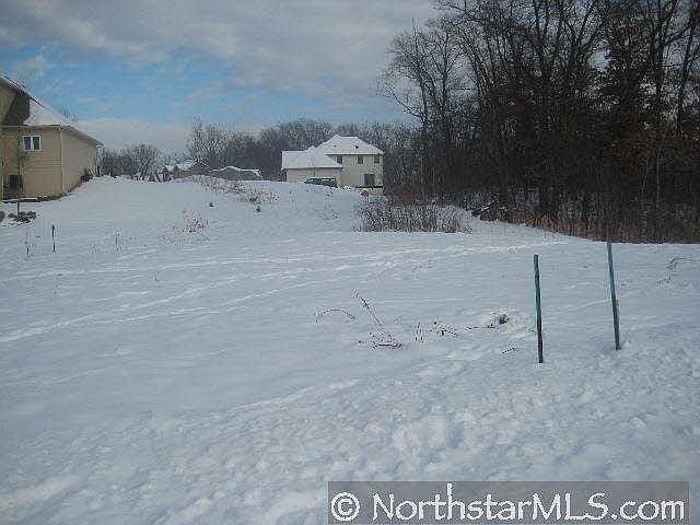 1st image of 13317 Quebec Avenue S