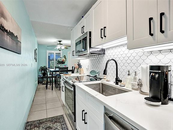 5th image of 3212 NE 8th Ct APT 16
