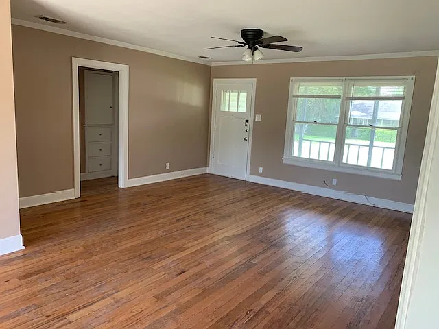 340 Cottage St — Photo 16
