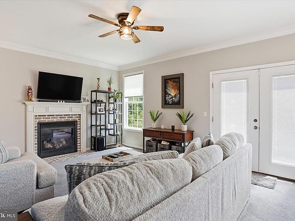 3rd image of 171 Webber Springs Dr