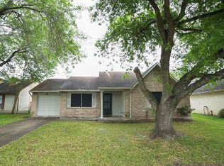 6919 Blue Ridge Dr, Richmond, TX 77469