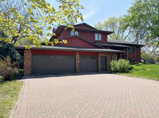 75 Oregon Ave S, Golden Valley, MN 55426