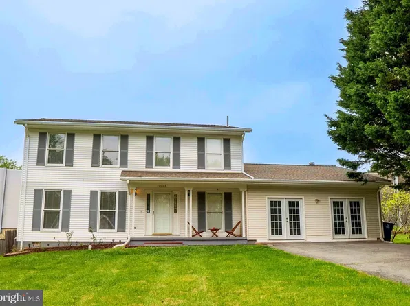 10009 Five Oaks Rd, Fairfax, VA 22031