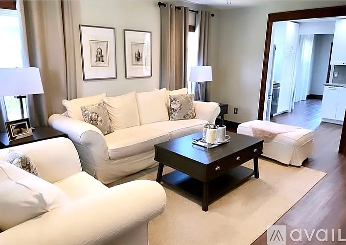 3 bed, 1100 sqft, $2,750 — Photo 2