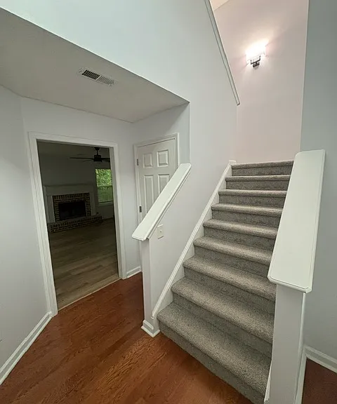 60 Greystone Rdg — Photo 6