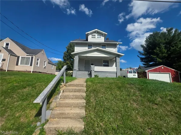 1226 Shriver Ave NE, Canton, OH 44705