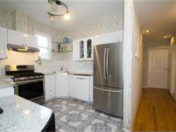 5th image of 1813 E 18th St #0