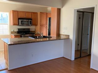 6614 Camellia Ave APT 2, North Hollywood, CA 91606