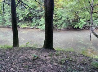 Nydeck Rd, Robbins, TN 37852