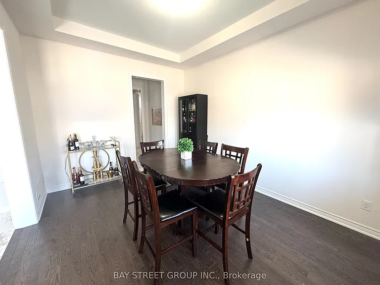 1003 Green St — Photo 9