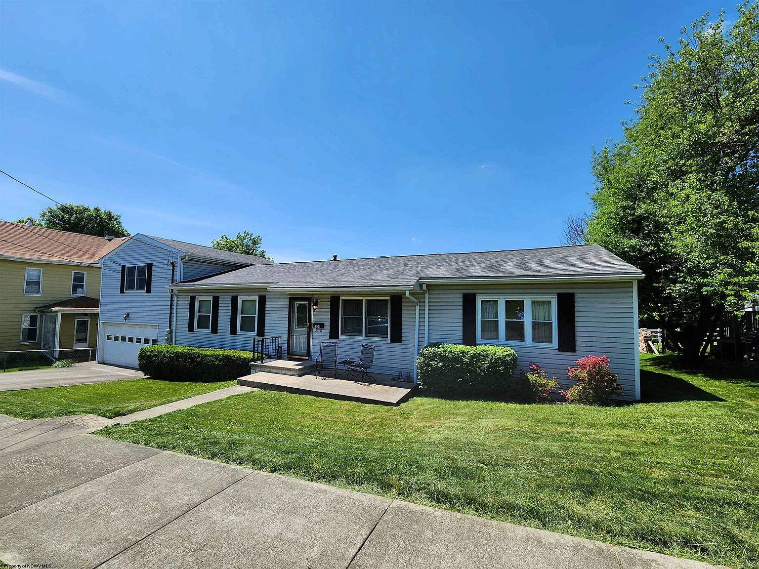505 Overhill St photo 1