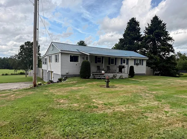 677 Prouty Drive, Derby, VT 05829
