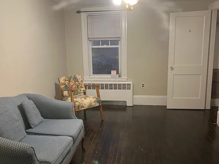 2-19 Arlington St #2 — Photo 11